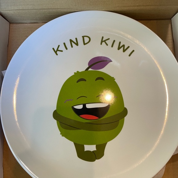 New Playful Friends Kids Plates 10” Melamine. Healthy Mindset. BPA Free. - Picture 3 of 11
